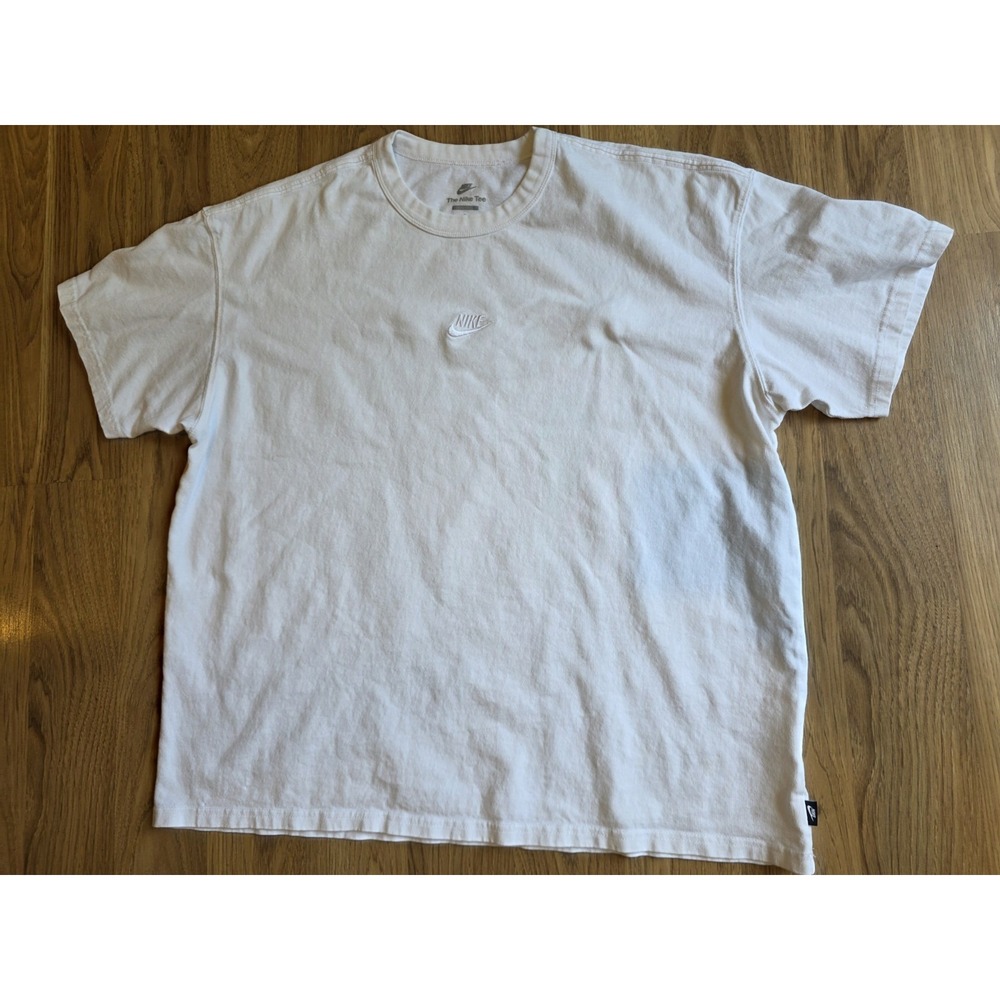The Nike Tee Mens XL White Short Sleeve Crew Neck Cotton Embroidered Center Logo